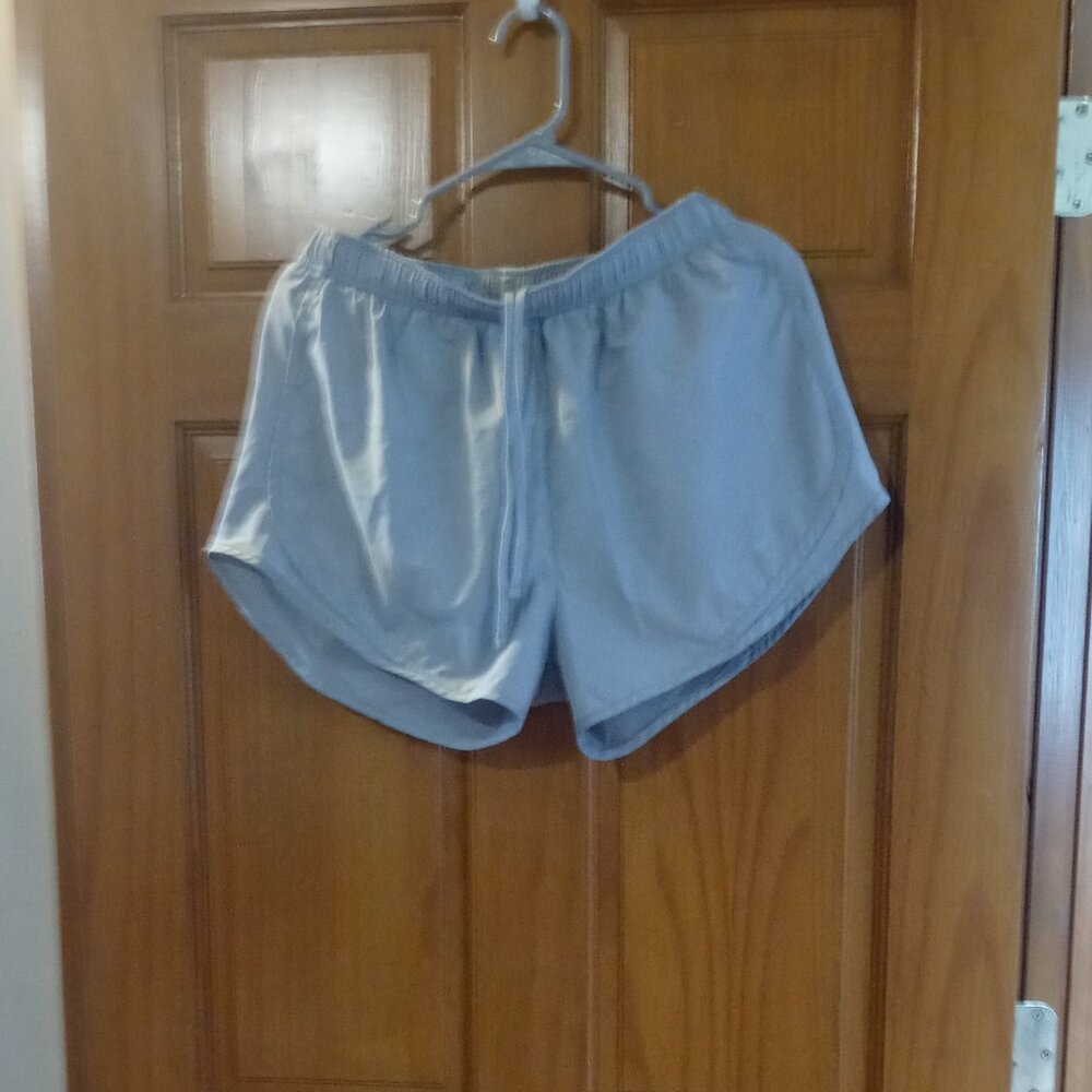 shorts - Picture 2 of 2